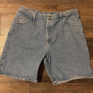 Men’s Wrangler Denim Bermuda Shorts 40 Waist Relaxed Fit